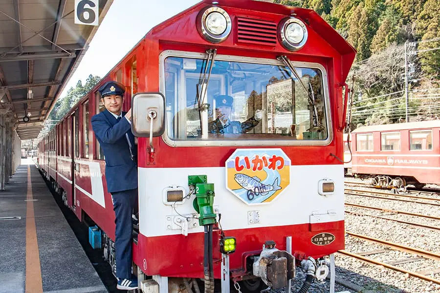 大井川鐵道 千頭駅」SLの終着点で奥大井への玄関口。鉄道ファン