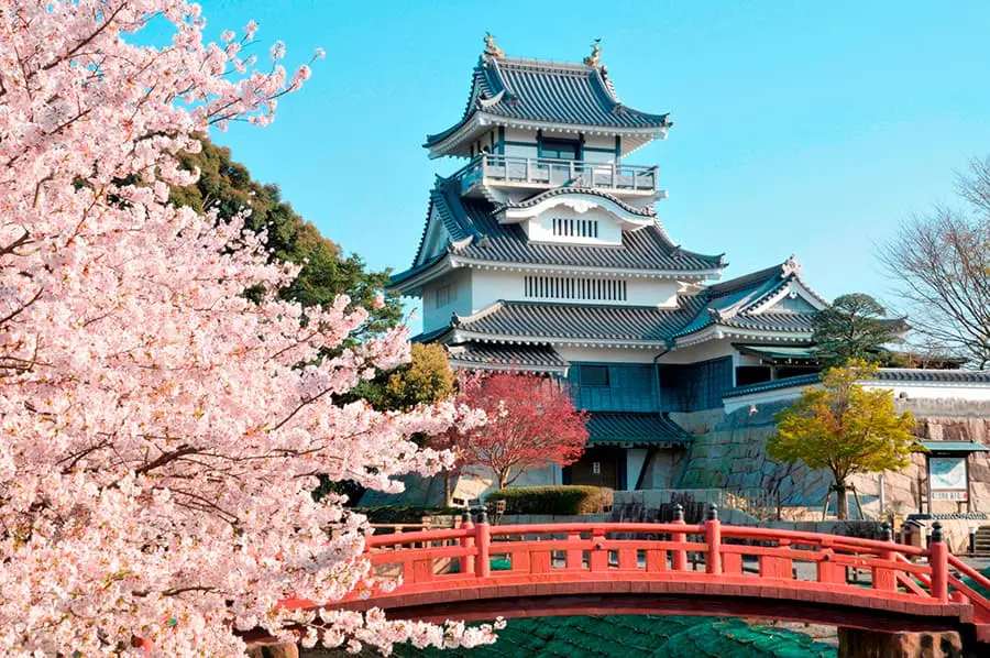 城景都　「想心」AP  Y058 360度パノラマが楽しめるお城型展望台「小山城」 | 静岡観光ふじそら