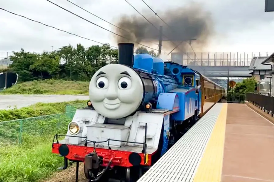 トーマス号 *ˊᵕˋ*　オーダー受付　シーグラス／天然石 トーマス号 *ˊᵕˋ* オーダー受付 シーグラス／天然石 80th Anniversary